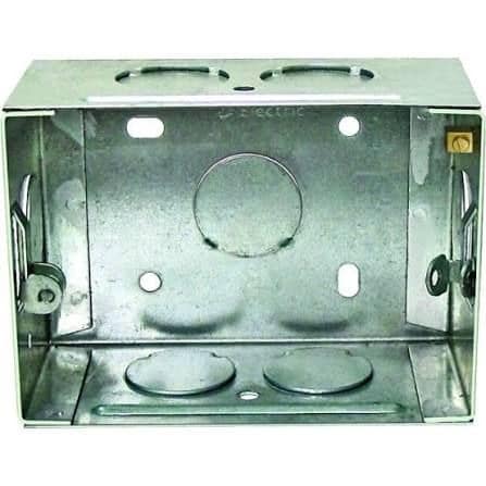 4-Way TPN Distribution Box (Concealed)